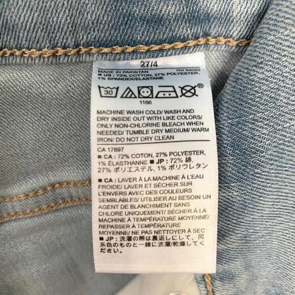 NWT Banana Republic Factory 10" Jean Shorts in Light Wash Size 4/27 - Picture 5 of 6